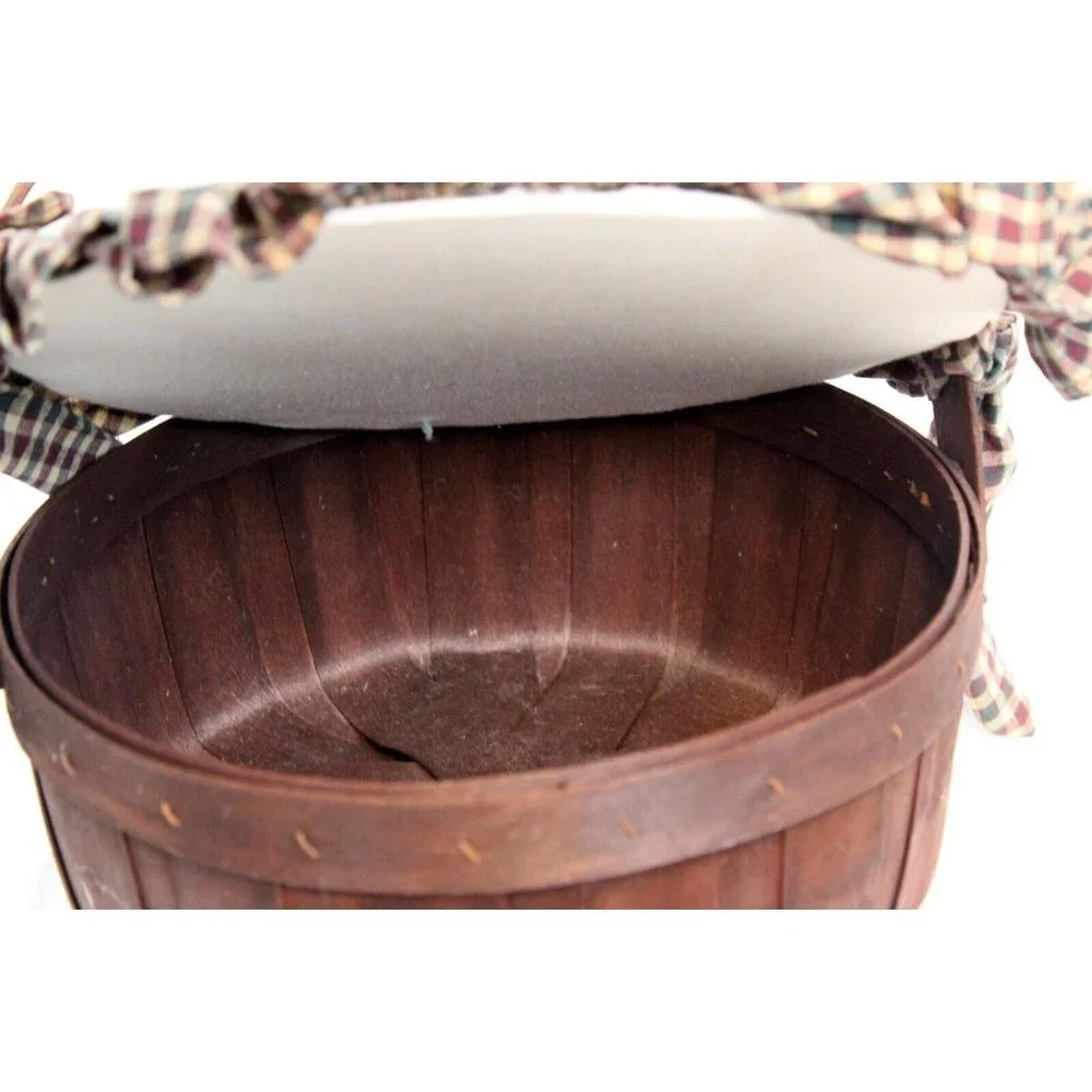 Cat Toys Cottage Core Granny Basket Storage Ruffle Applique Lid Farmhouse County